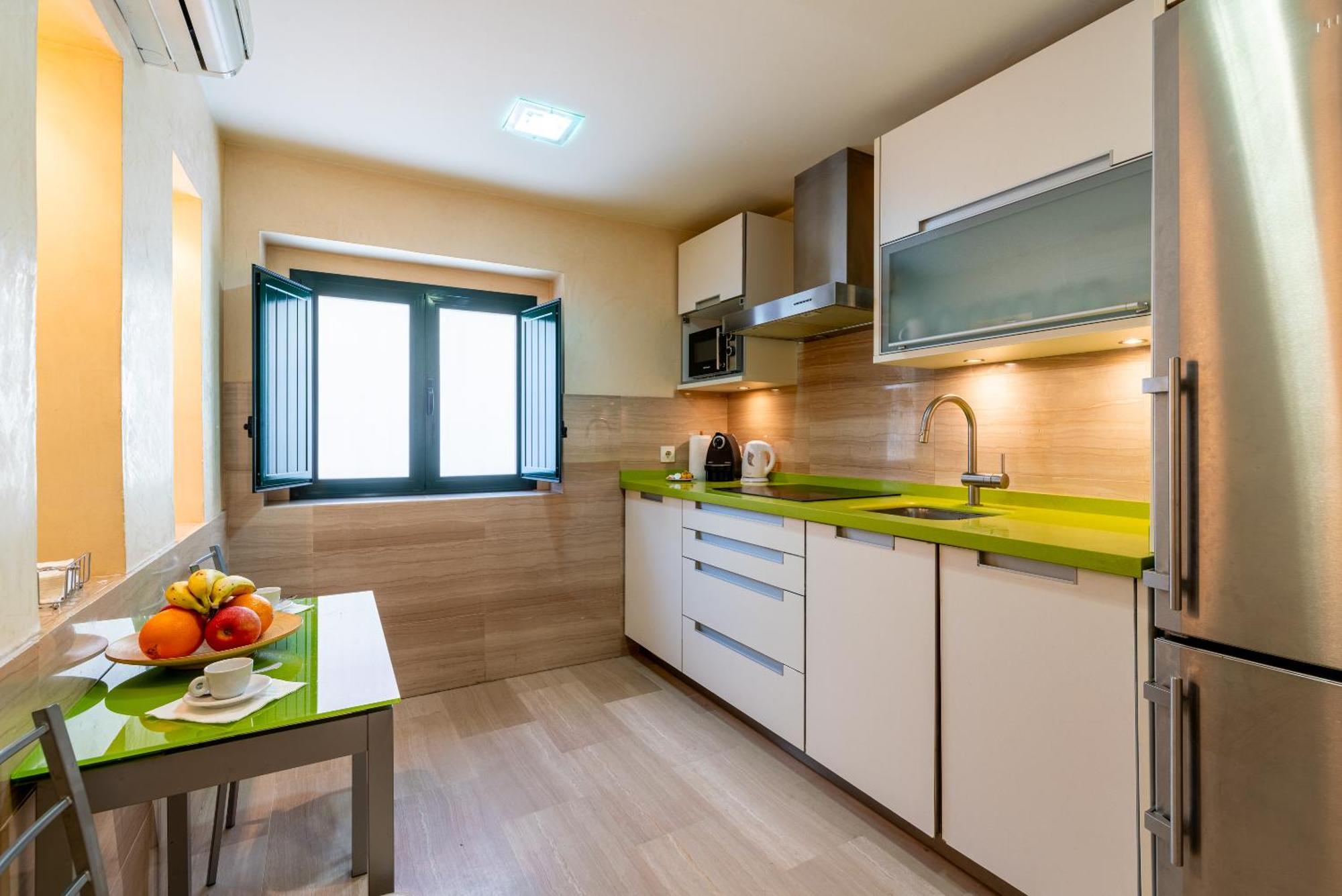 Pyl Apartamento Centro Junto Catedral Sevilla Eksteriør billede