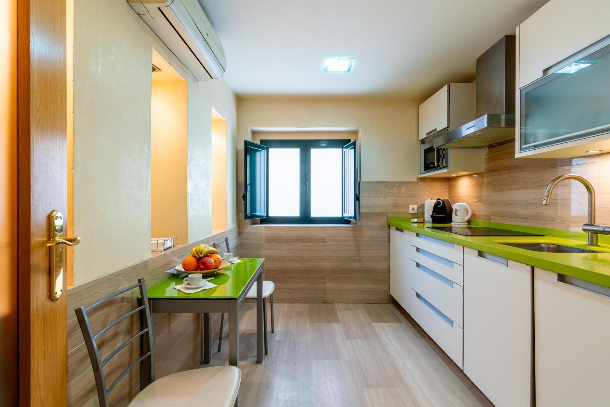 Pyl Apartamento Centro Junto Catedral Sevilla Eksteriør billede
